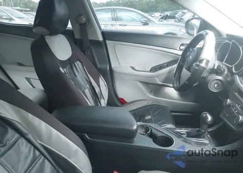 2015 Kia Optima Lx z USA, uszkodzony, nr VIN 5XXGM4A75FG441359